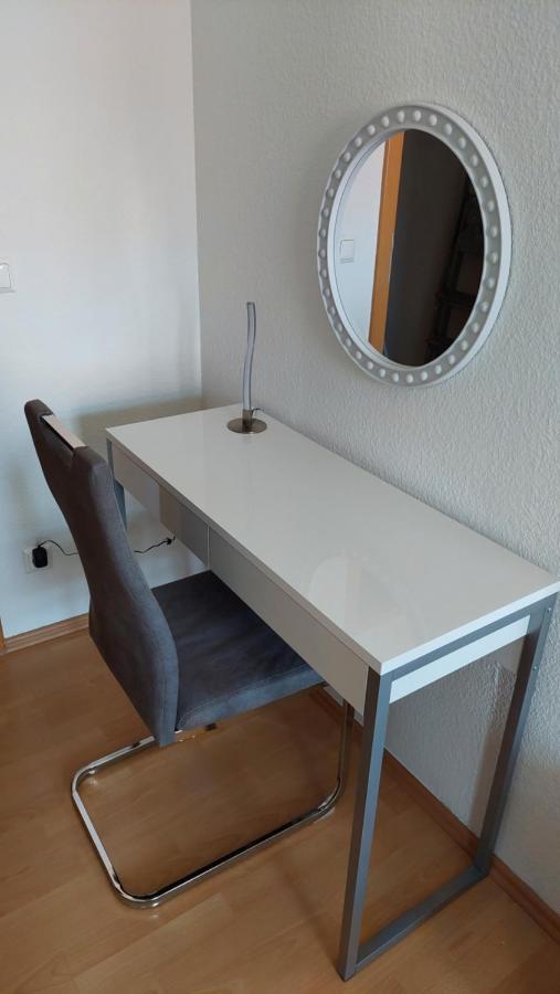 Neu! Ferienwohnung In 埃尔福特 外观 照片