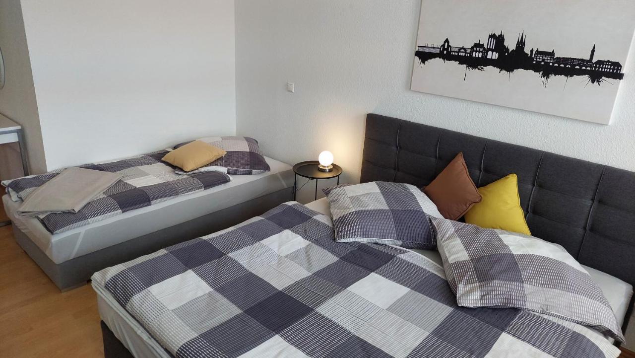 Neu! Ferienwohnung In 埃尔福特 外观 照片